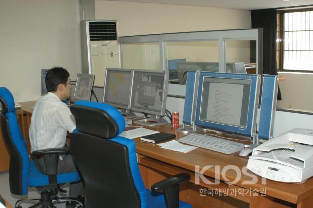 PTMS simulator Instructor Sation 의 사진