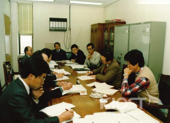 OECF 조사선 건조 실무자 회의 의 사진