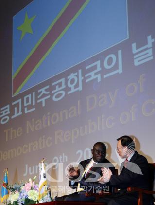 콩고 (20120609) 의 사진