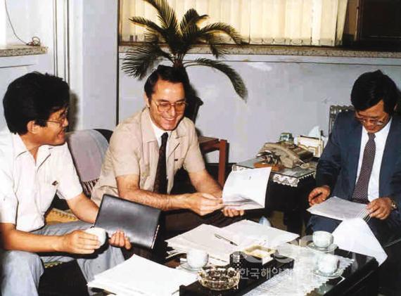 UNDP 대표 방문(1983) 의 사진
