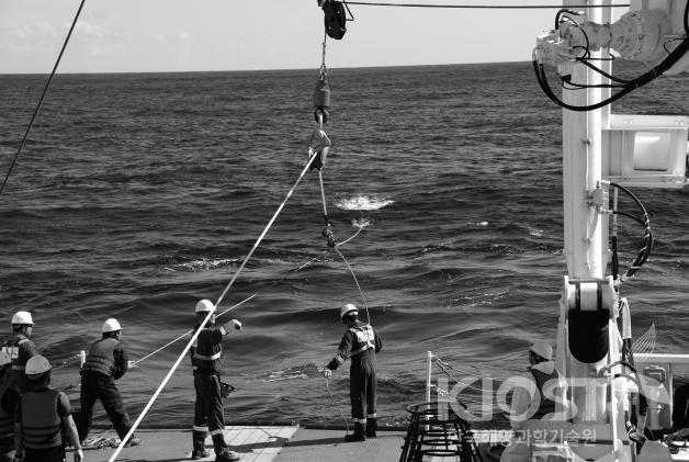 사진1 (수중건설로봇사업단) - 컬러, 흑백 의 사진